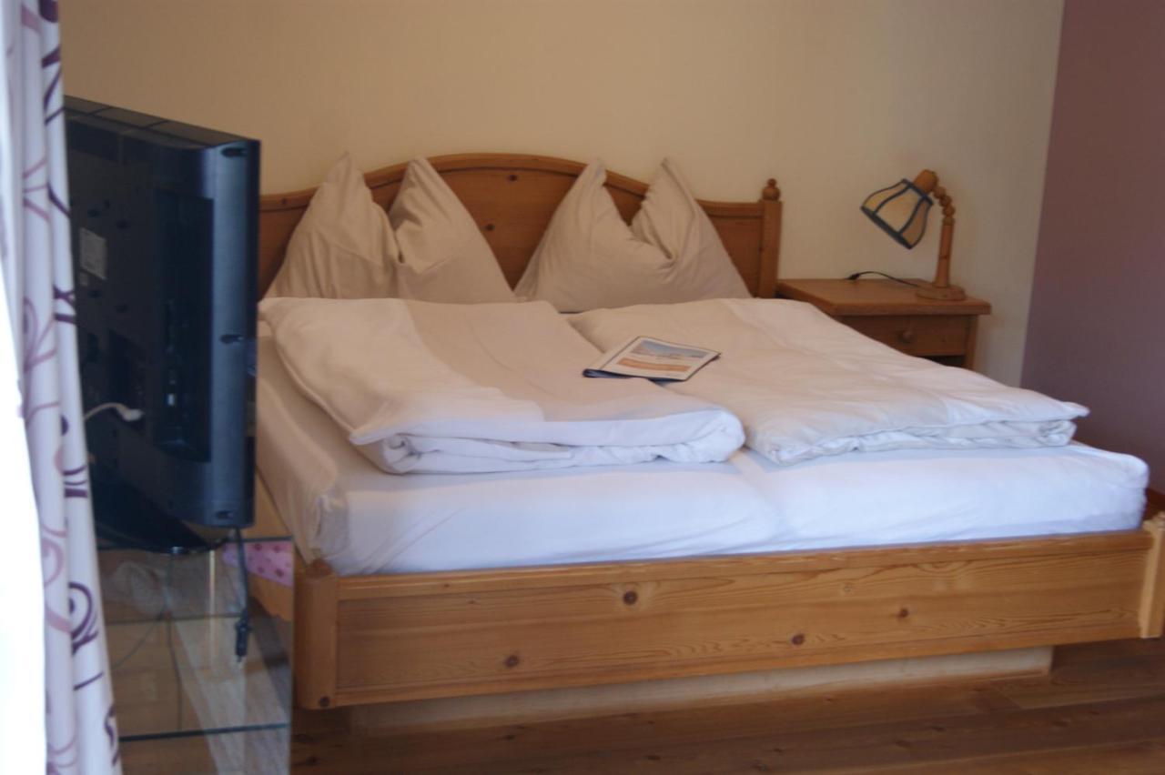 Dachstein West Hotel Gmbh-Kirchenwirt Russbach ルスバッハ・アム・パス・クシュット エクステリア 写真